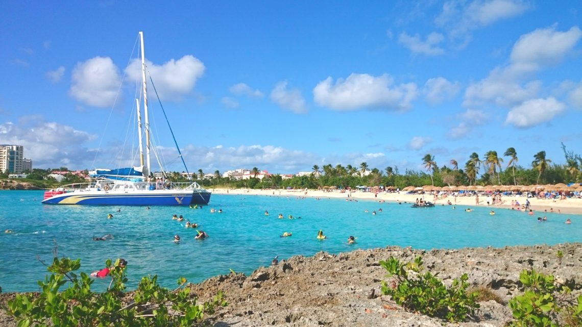 Golden Eagle Catamarans Out Island Charters The Best Day Tours And